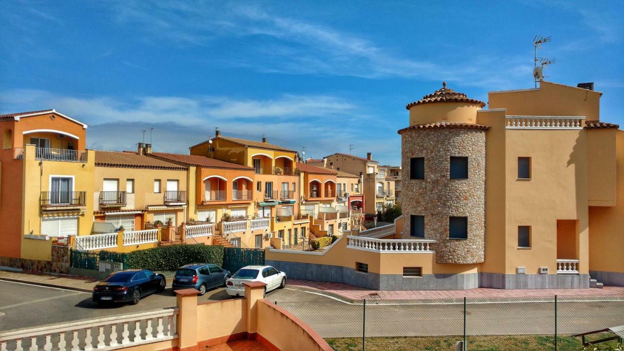 Precioso Apartamento Gran Reserva Empuriabrava Luaran gambar